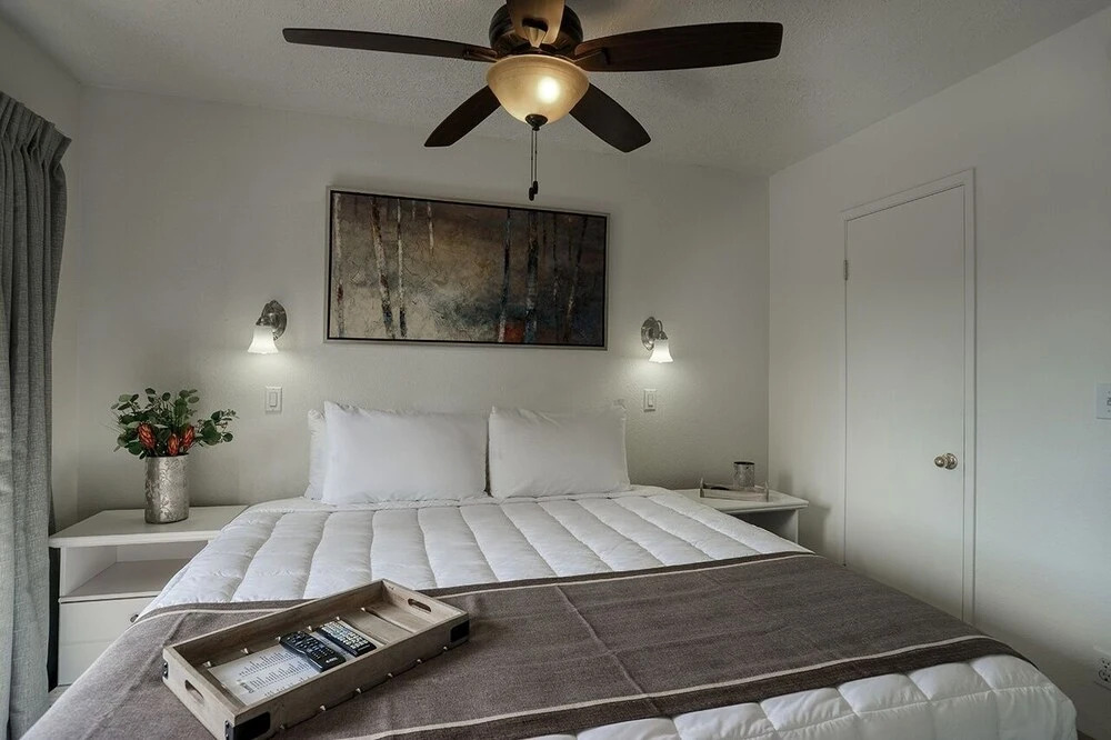 103 Fully Furnished 1BR Suite-Prime Location! by RedAwning