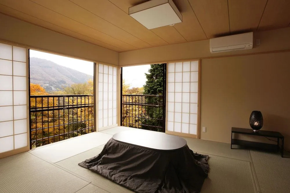 Hakone Fura