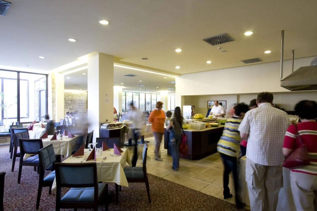 Hotel International