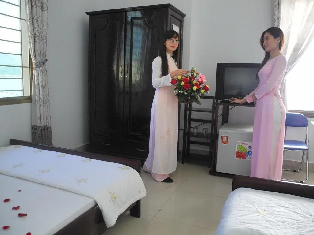 Nam Hong Hotel