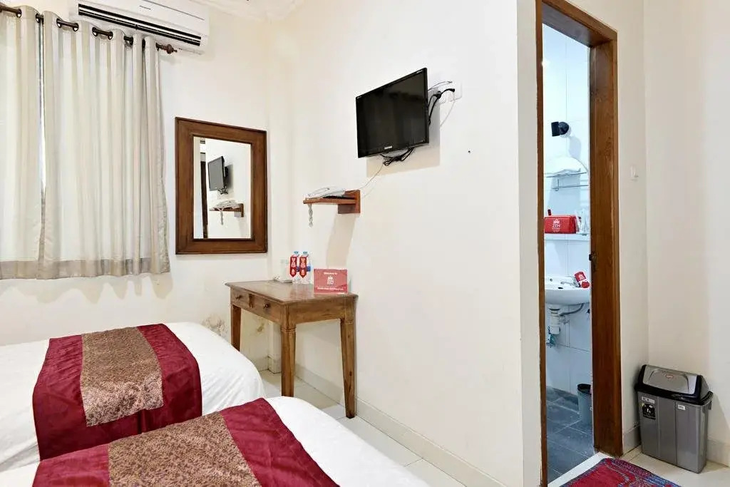 ZEN Rooms Bausasran