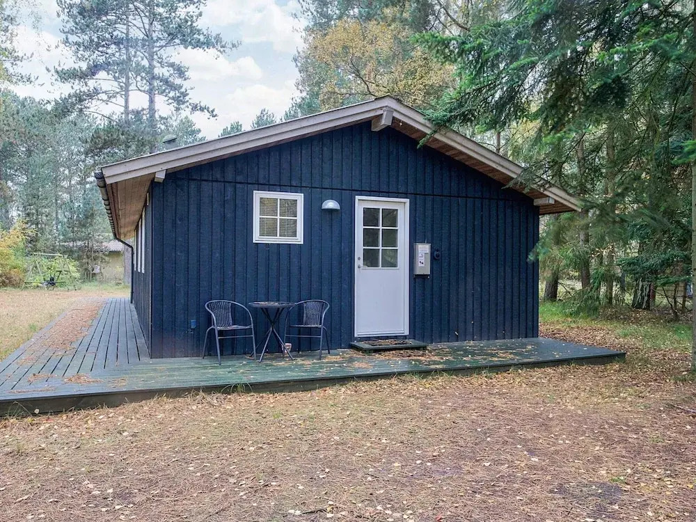 Idyllic Holiday Home in Store Fuglede near Forest