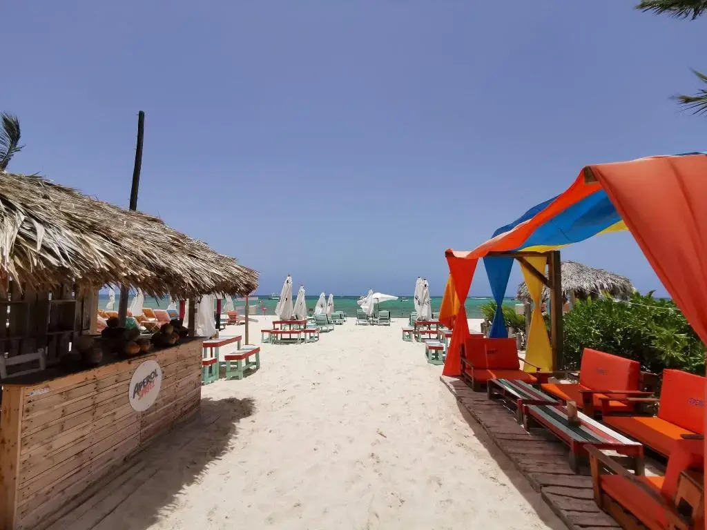 Punta Cana Bavaro Apartamentos - Beach club Los corales