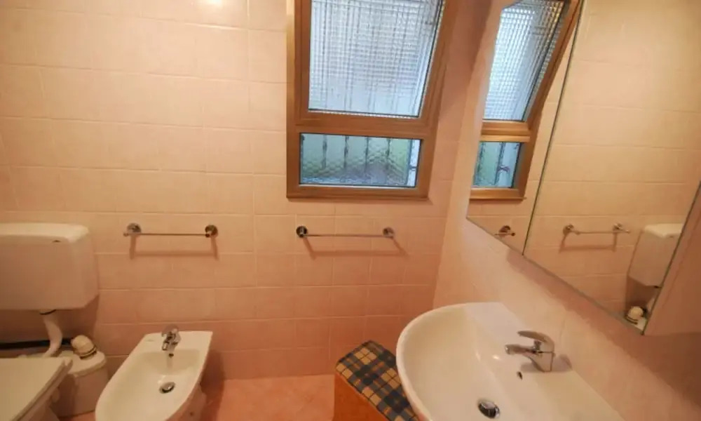 Well Located Apartment With Swimming Pool in Lignano
