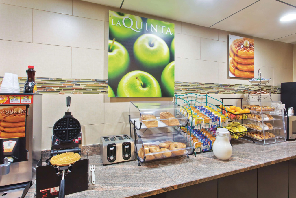 La Quinta by Wyndham Columbus - Grove City