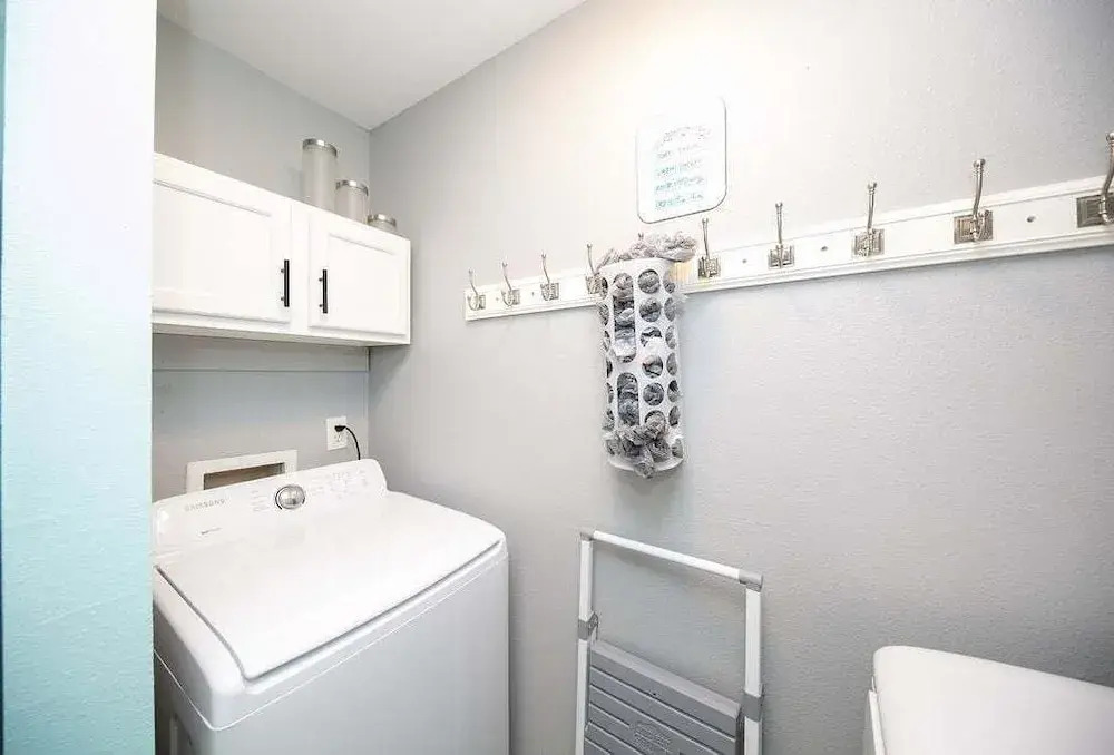 Delightful 3BR Condo Near Gulf Shores With Pool & Hot Tub