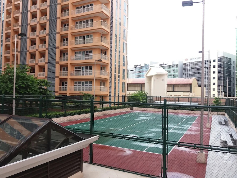 Venice Luxury Residences, Tower B, McKinley Hill, Taguig