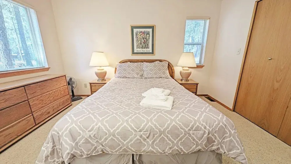 Mt Hood 13 4 Bedroom Home