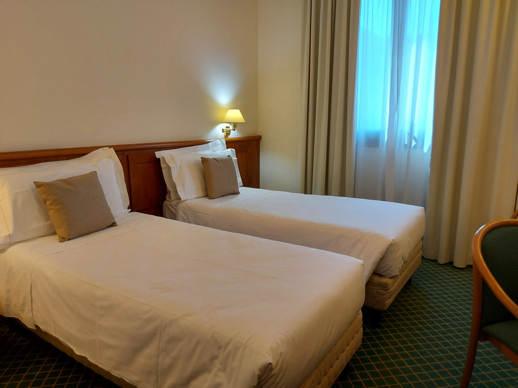 Phi Hotel Emilia