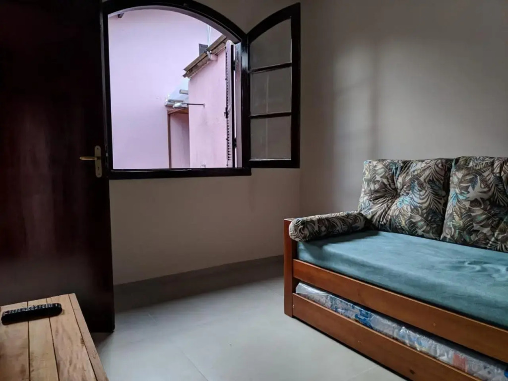 Ubatuba Centro - Casa terreo completa