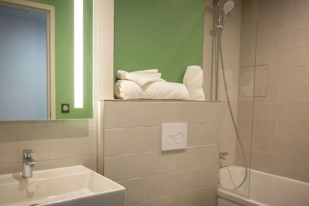 Best Western 11BAUER Paris Saint-Ouen