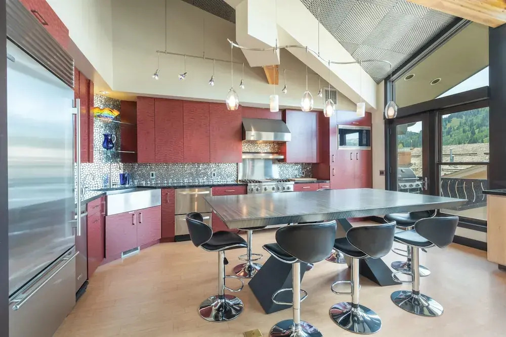Penthouse Silver Lake Village by Luxury Mountain Destinations