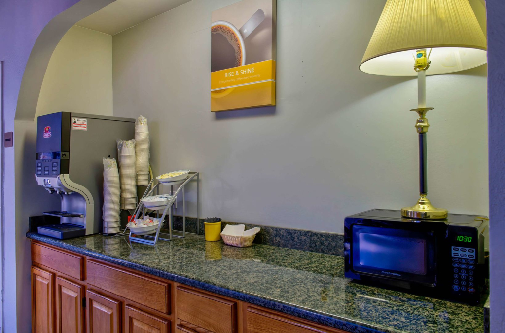 Studio 6 Birmingham, AL - Medical Center - Inverness Hwy 280