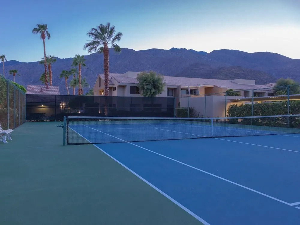 Downtown Winner at Plaza Villas by ACME House Company