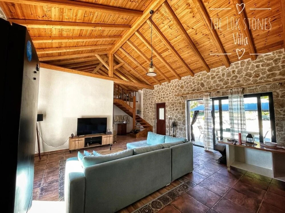 The 10k Stones Villa