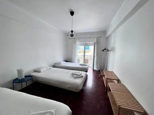 Flores Terrace Apartment