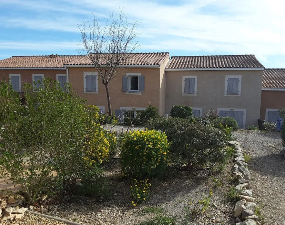 House With 2 Bedrooms In Calvisson With Pool Access And Furnished Garden 5 Km From The Beach