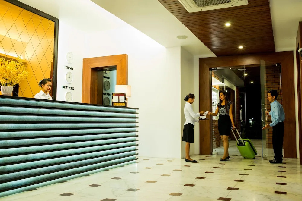 Thurizza Hotel