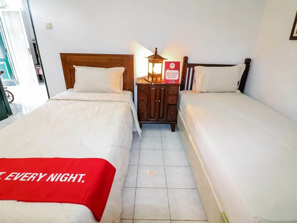 NIDA Rooms Pisang 83B Depok Sleman
