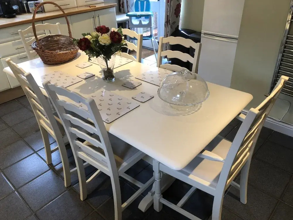 Beautiful 4-bed House in Telford