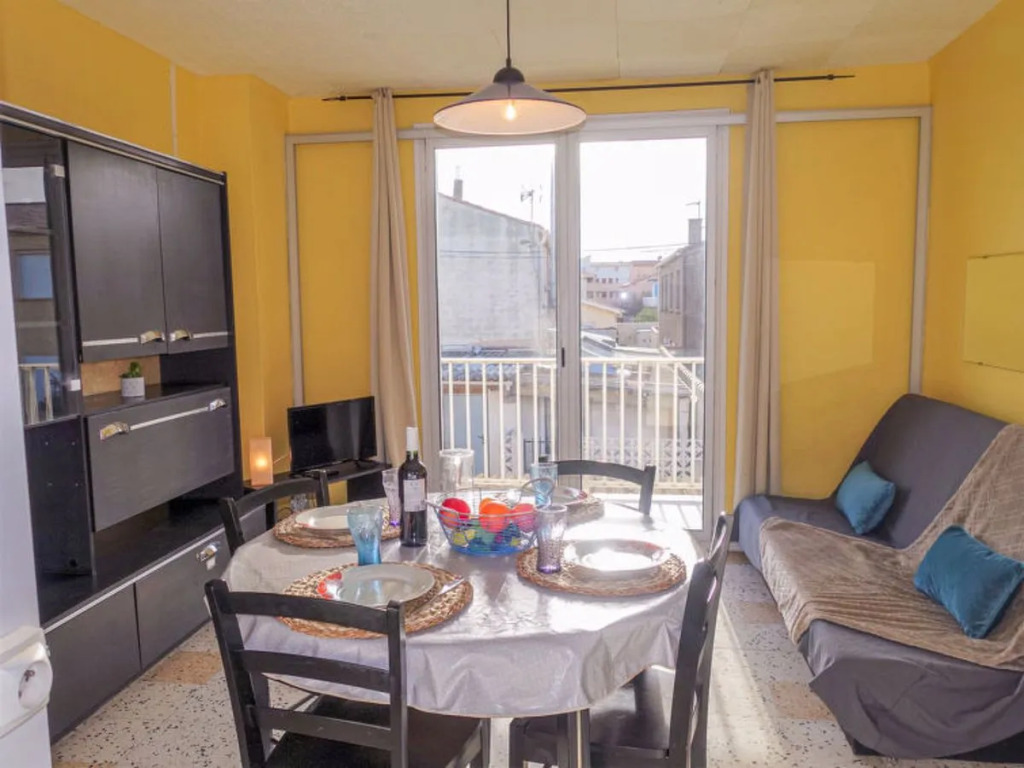 Apartment Vicente by Interhome
