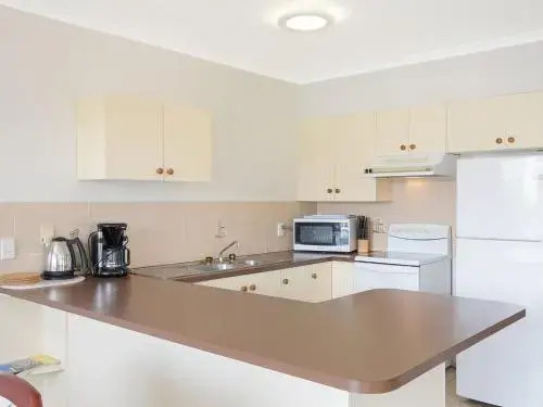 1/2 Harrington Rd