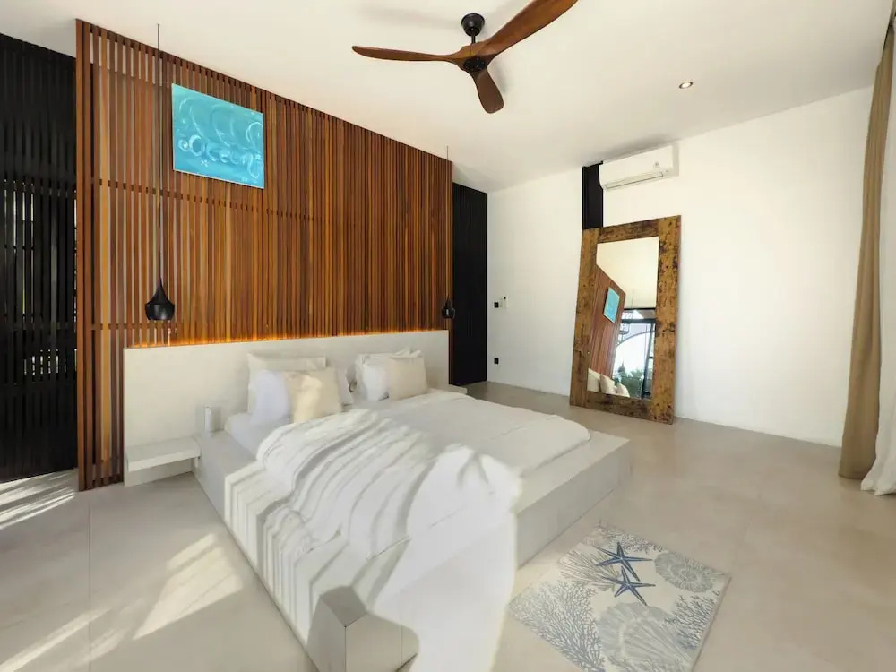 Baliwood Residence Villas by BREIG