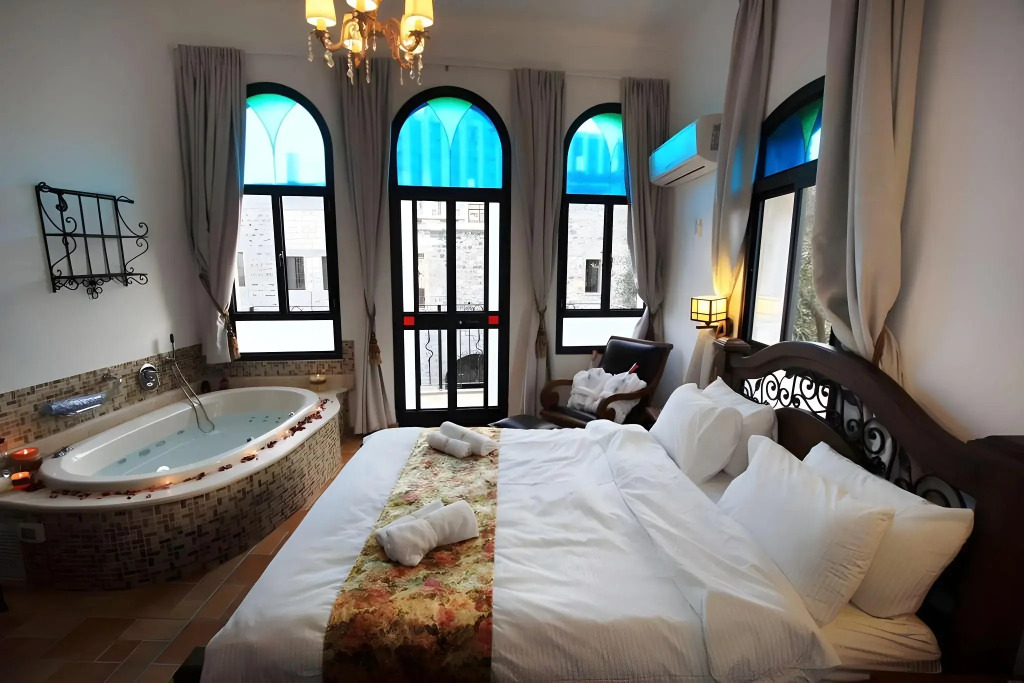 Shirat Hayam Boutique Hotel