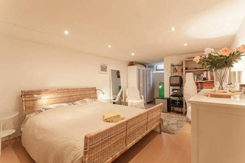 B&B Garden House