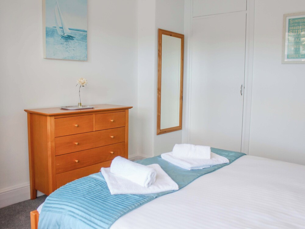 Castleview Apartment, 21 South Embankment