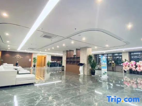 Wugong Mountain Sky City Flying Resort Hotel