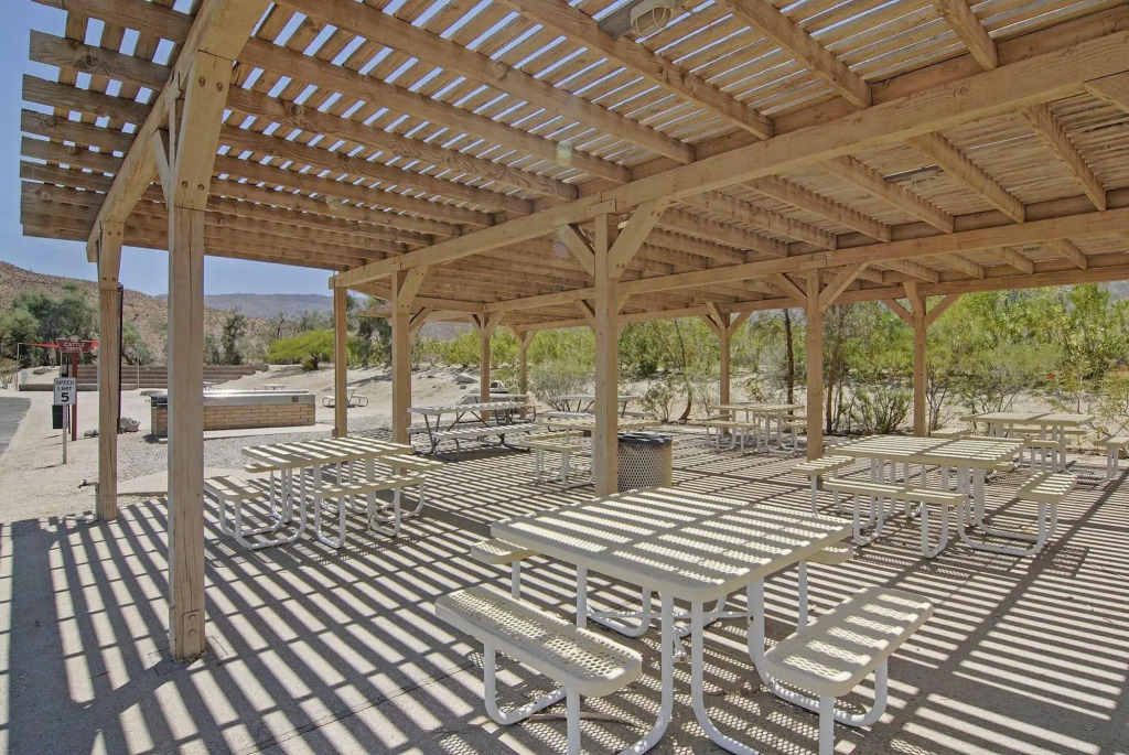 Palm Canyon Hotel and RV Resort