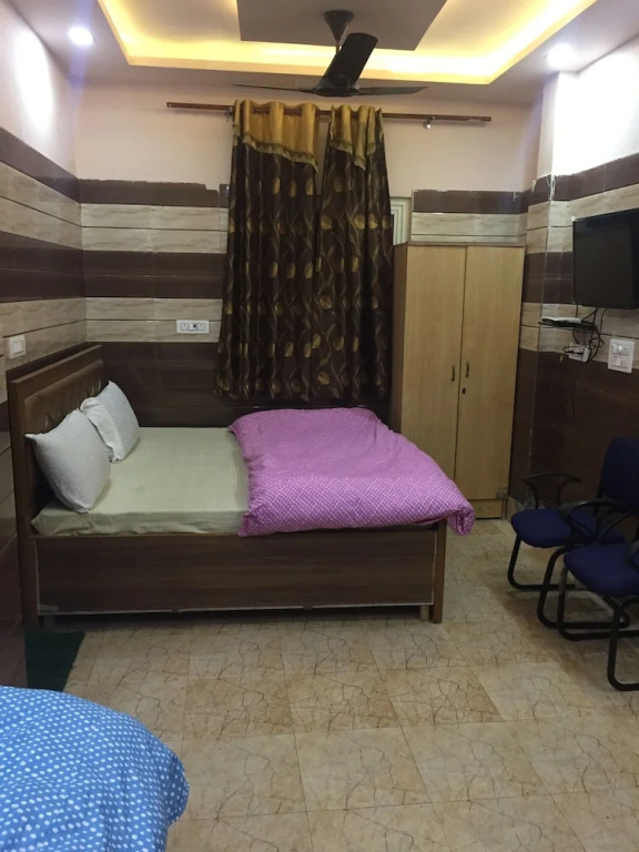 Royal Residency