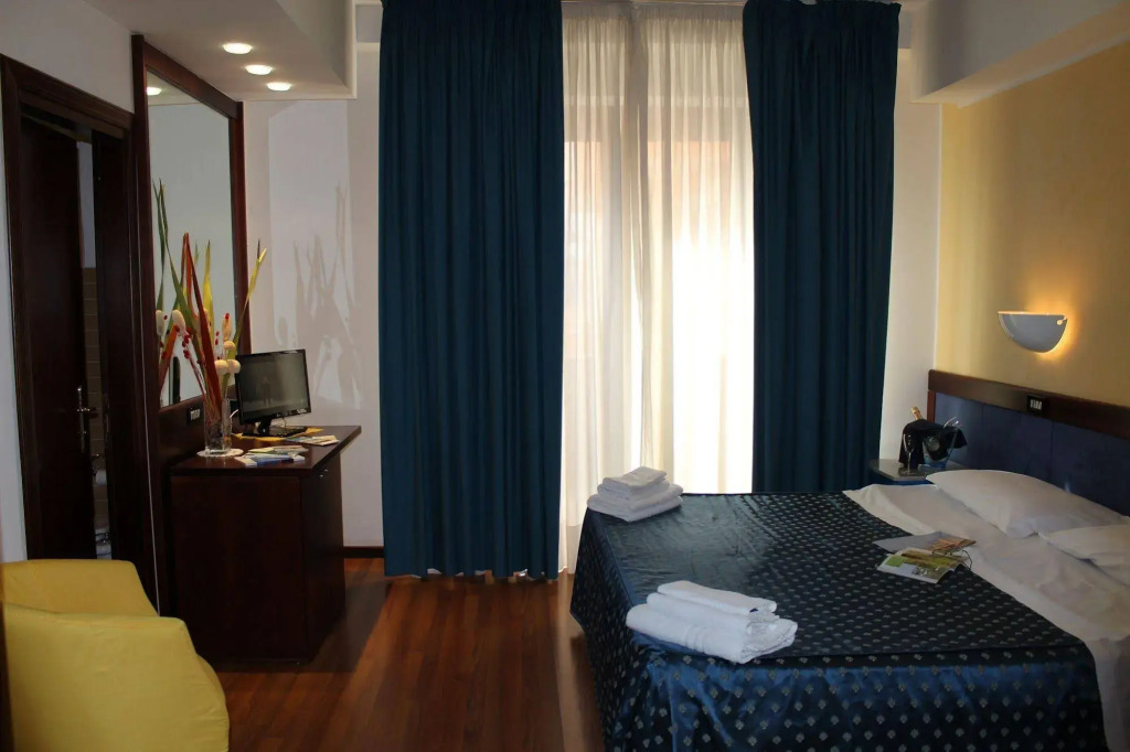 Hotel De La Ville & Centro Congressi