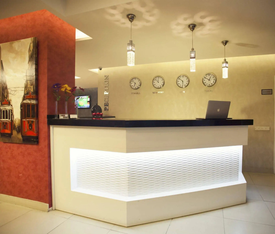 Helikon Business Hotel
