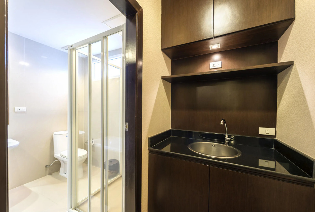 Qiu Hotel Sukhumvit - BTS On Nut Station