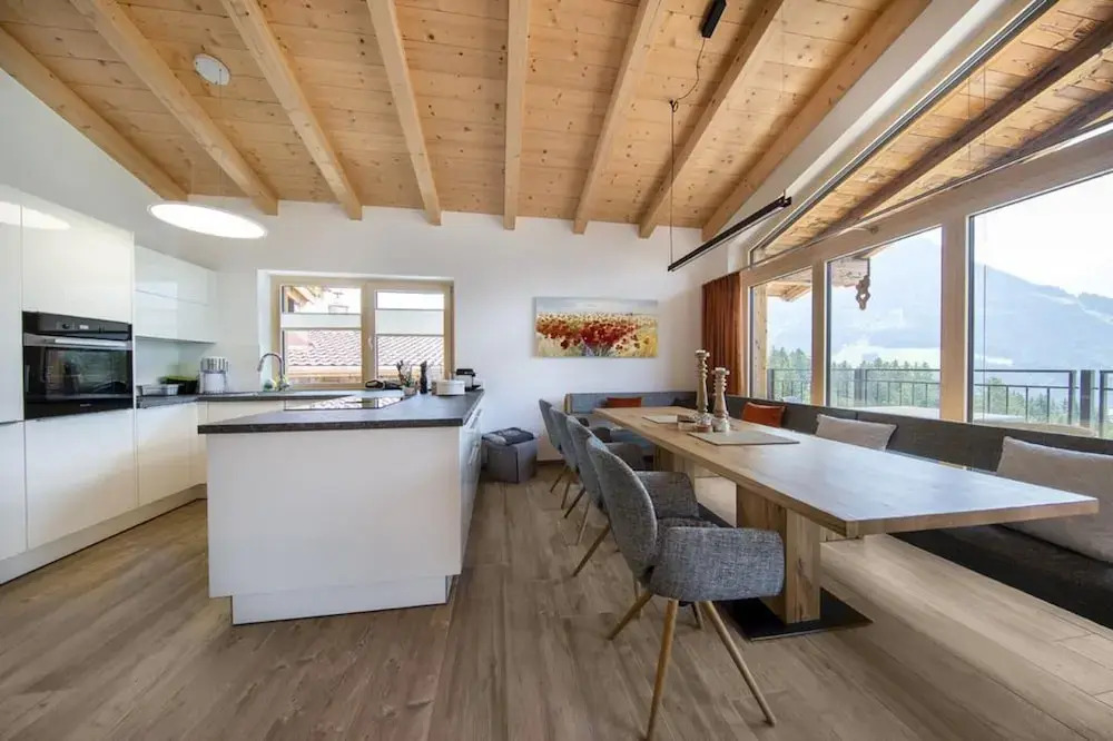 Chalet With Ski Access, Neukirchen