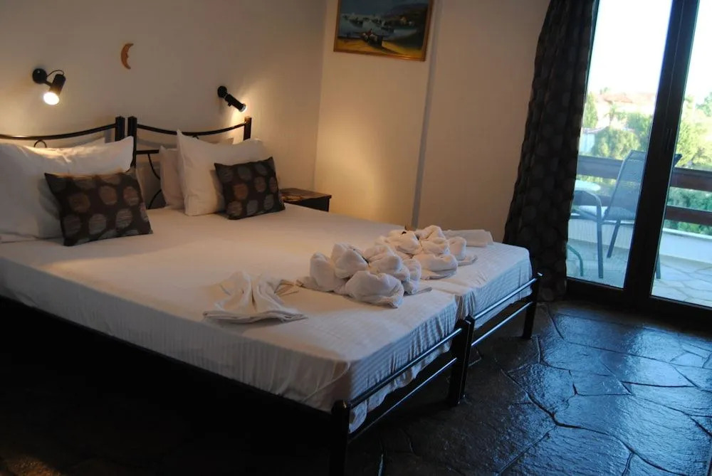 Marianna Apartments