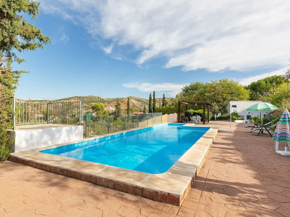 Delightful Mansion in Huétor-Tájar near Sea