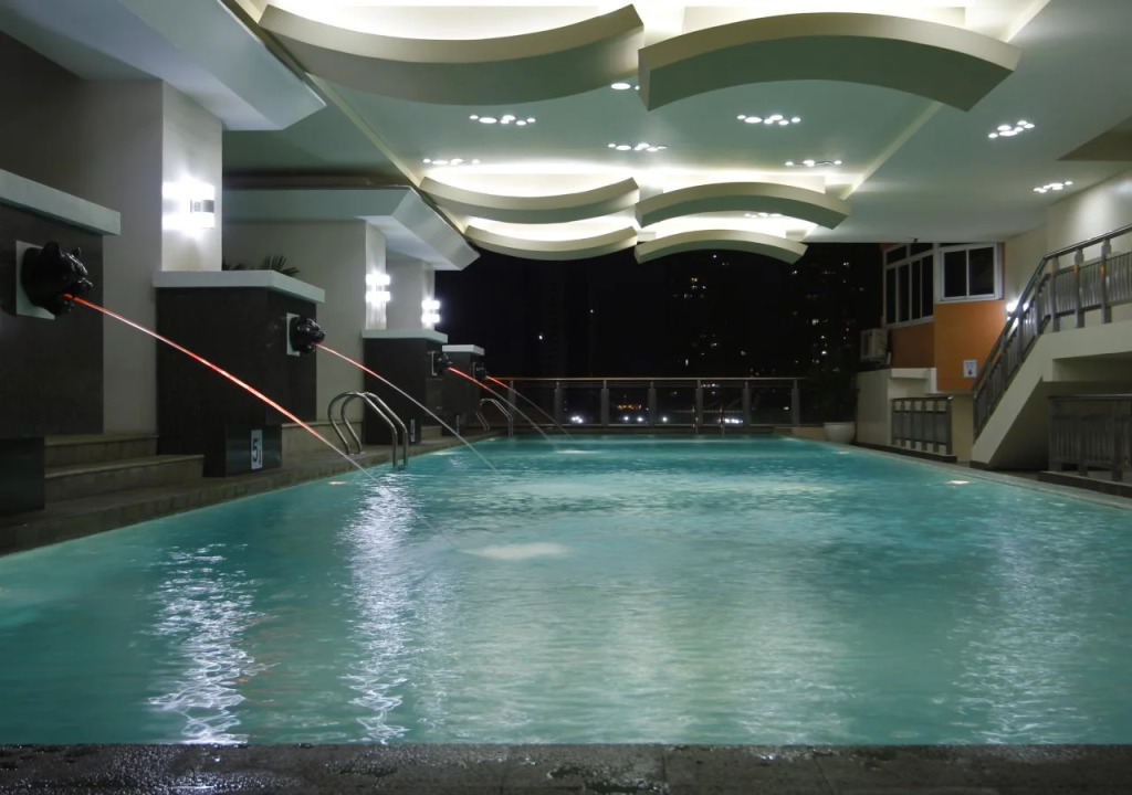 Regency Grand Suites