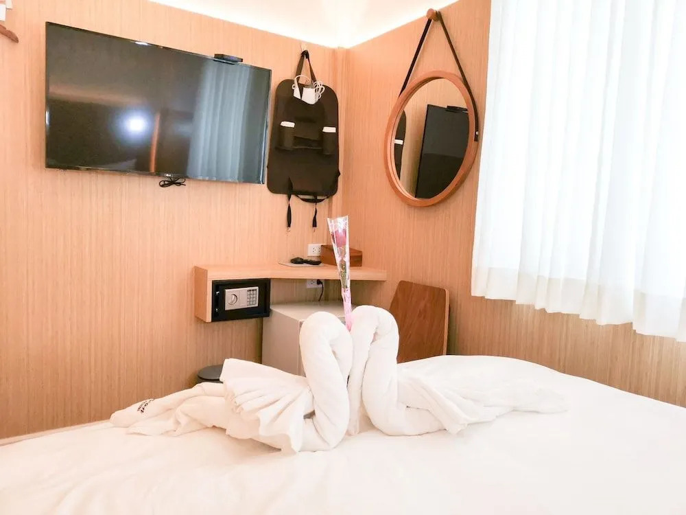 The Million Hostel 19
