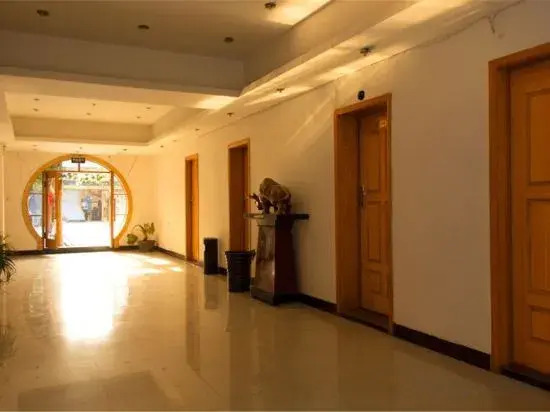 Jiaozuo Junziju Hotel