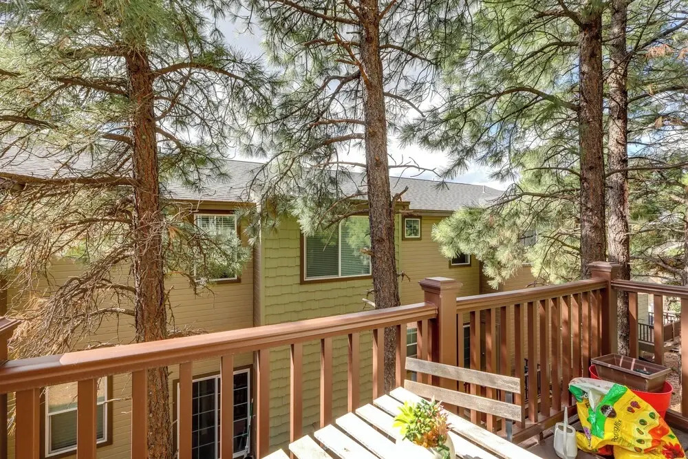 Spacious Retreat < 3 Mi to Downtown Flagstaff!