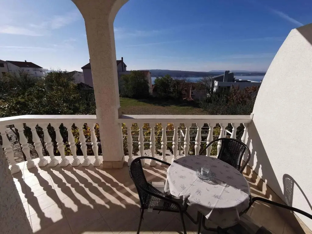 Apartment in Crikvenica 40976