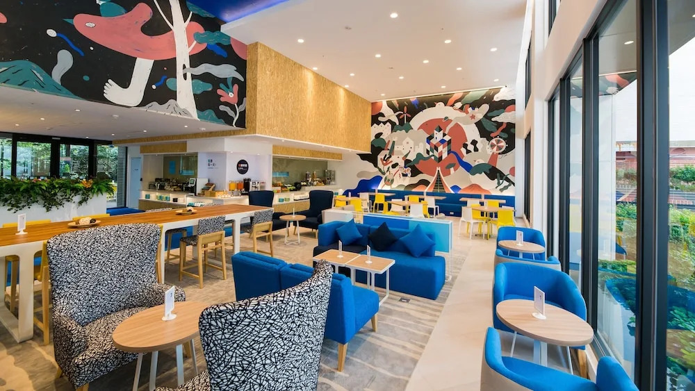 Holiday Inn Express Taichung Fengchia by IHG