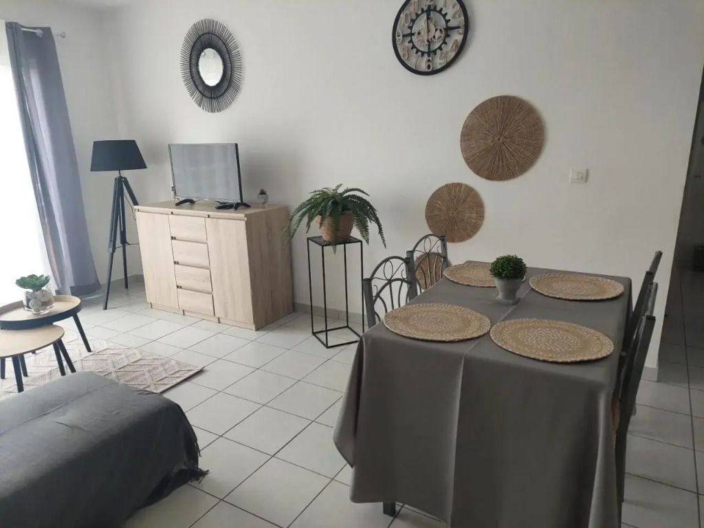 T2 Cosy, Lumineux Et Spacieux