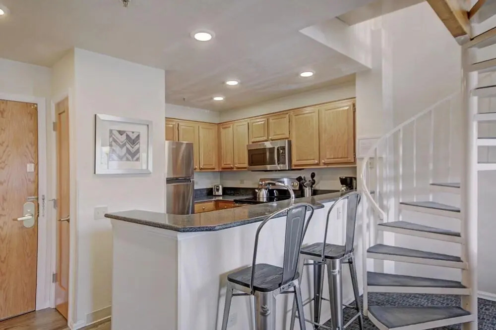 Perfectly Located 2 Story 2br 2ba Close To Lifts + Downtown 1 Bedroom Condo by RedAwning