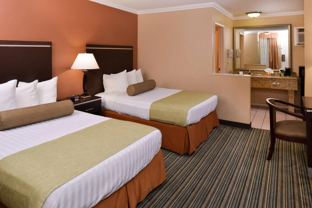 Best Western Courtesy Hotel - Anaheim Resort Amusement Park