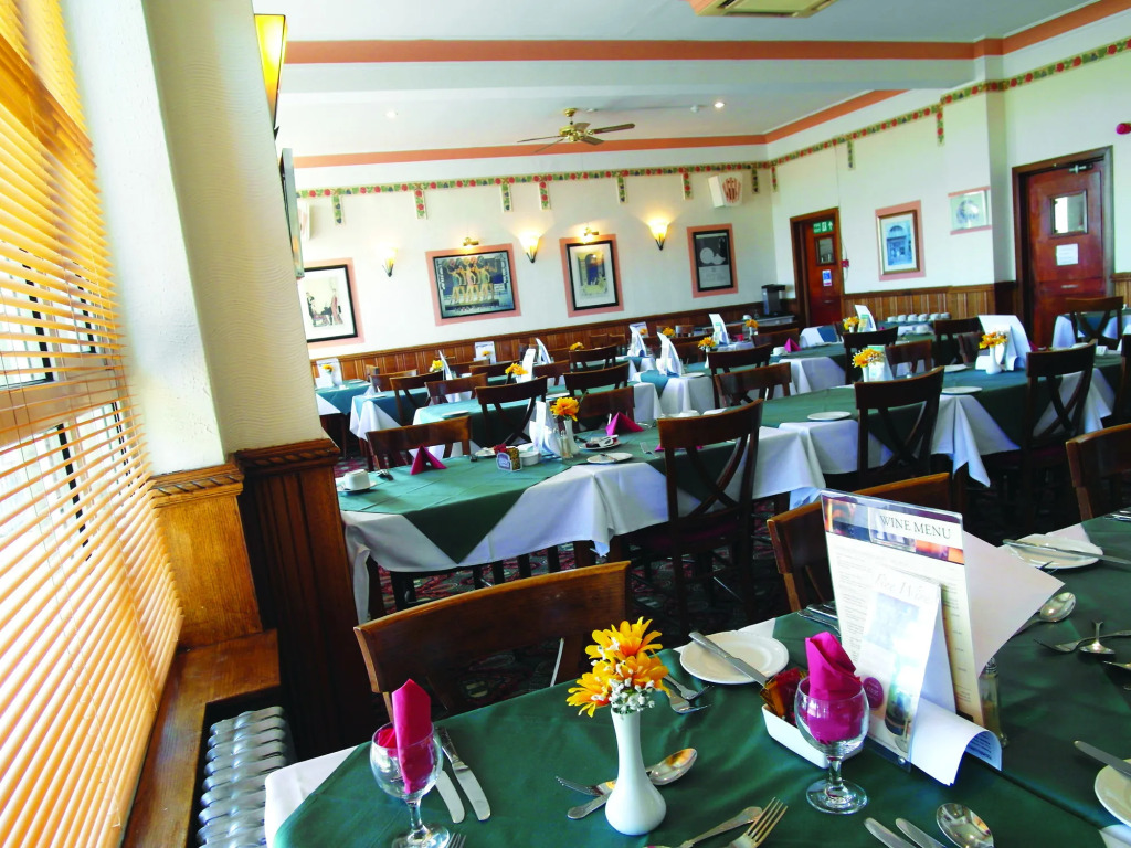 County Hotel