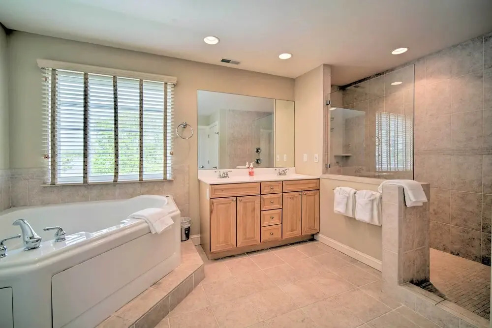 Spacious Brigantine Home ~ 1 Block to Beach!